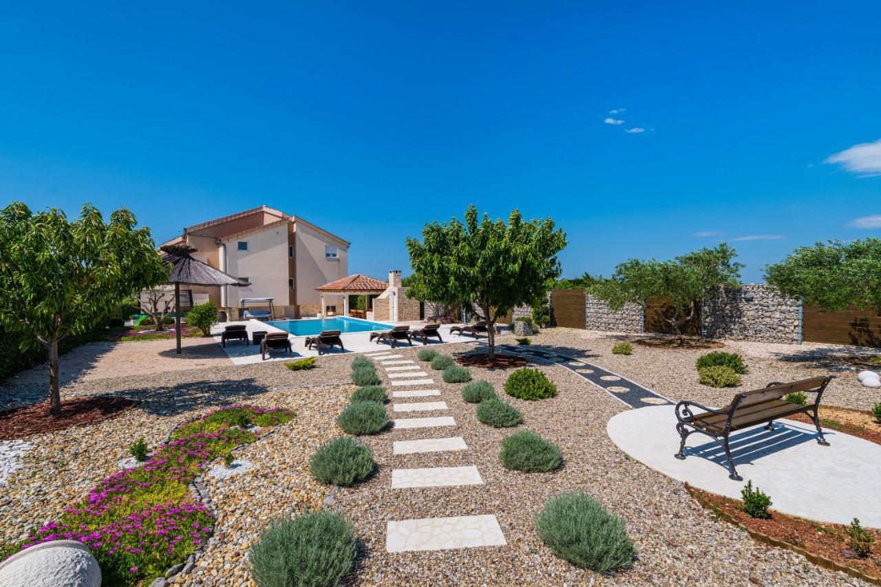 Villa Olive Garden Zadarvillas Pristeg Eksteriør bilde