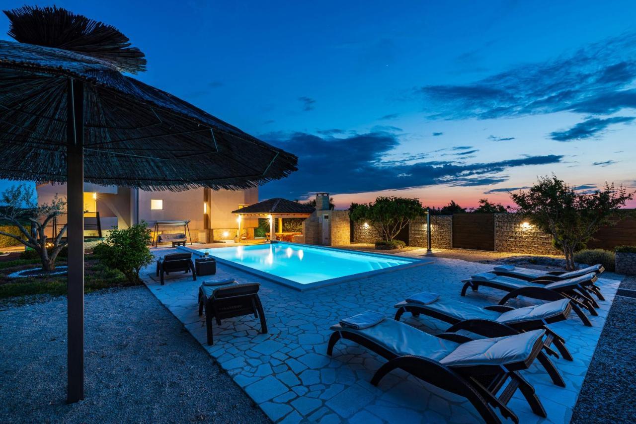 Villa Olive Garden Zadarvillas Pristeg Eksteriør bilde