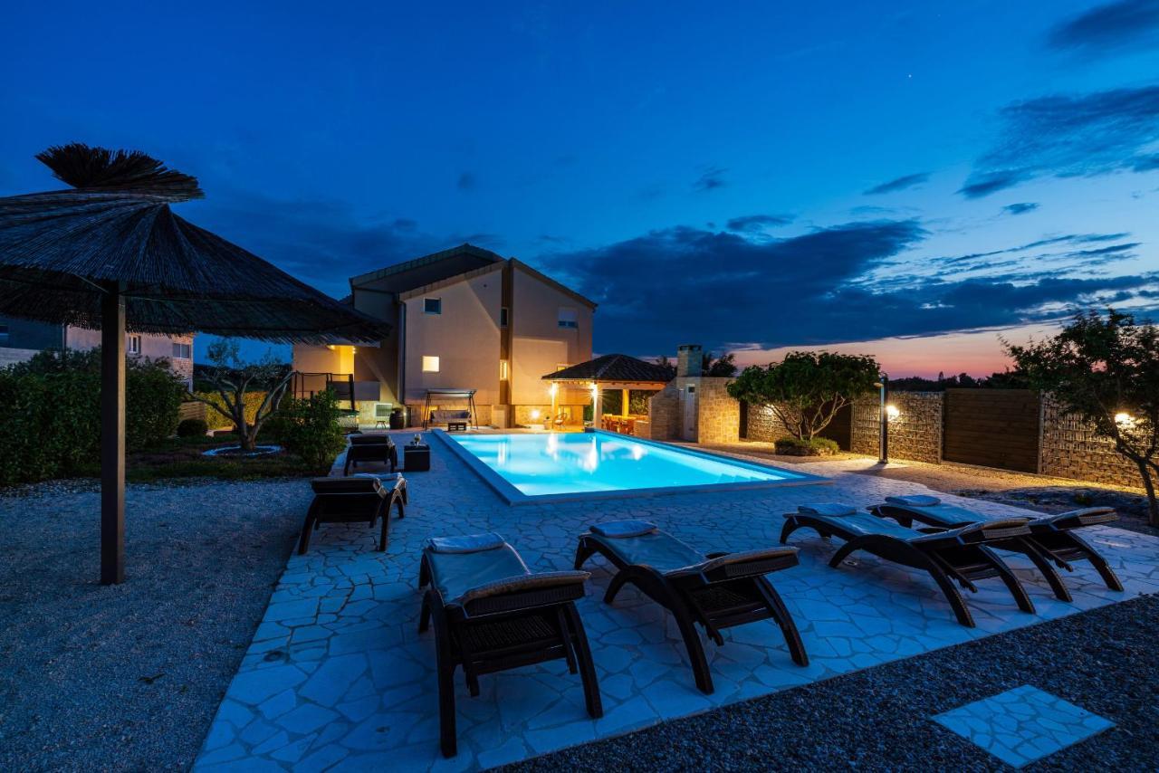 Villa Olive Garden Zadarvillas Pristeg Eksteriør bilde